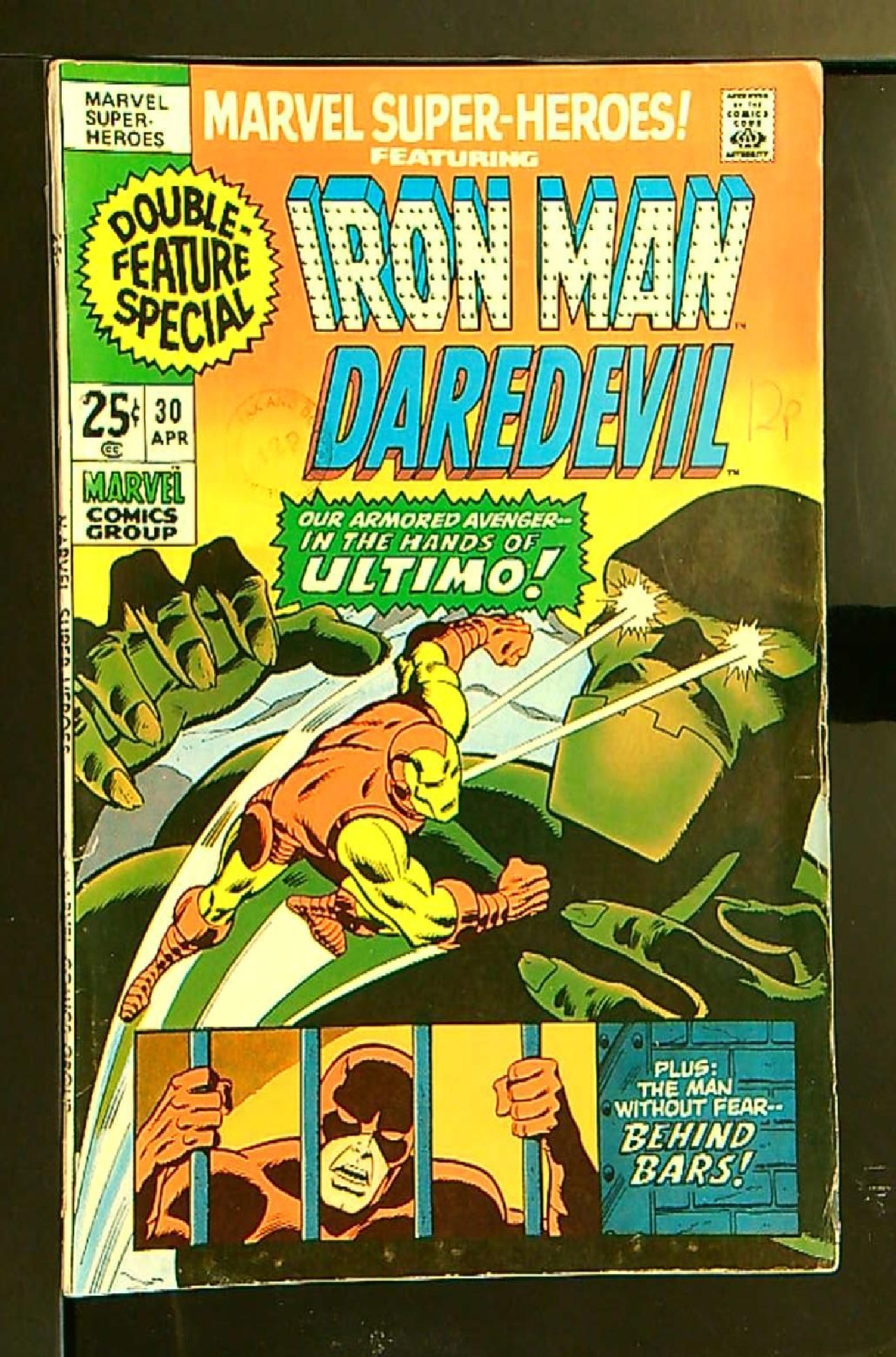 ACTUAL SCAN OF COMIC!<br>Distribution Stamp & Pen on Cover - See Scan Cover of Marvel Super-Heroes (Vol 1) #30. One of 250,000 Vintage American Comics on sale from Krypton!