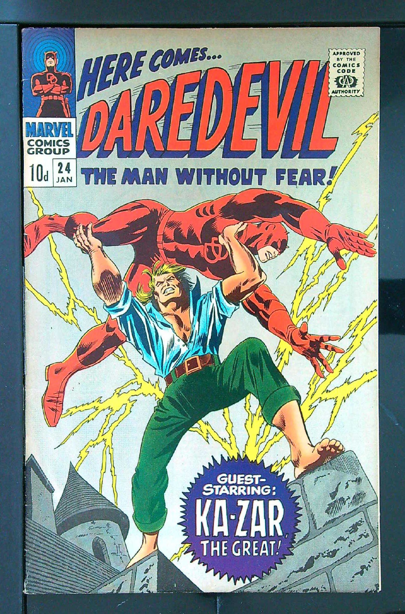 ACTUAL SCAN OF COMIC!<br> Cover of Daredevil (Vol 1) #24. One of 250,000 Vintage American Comics on sale from Krypton!